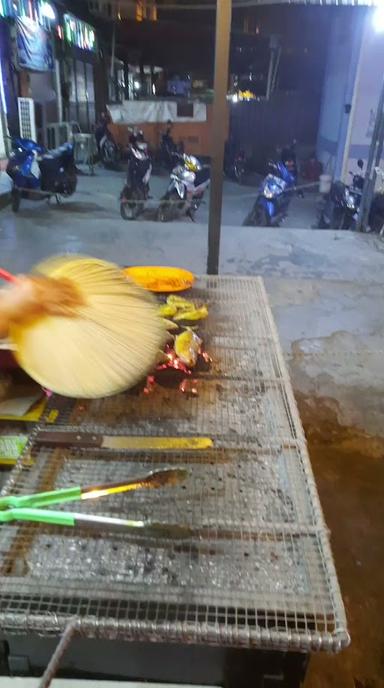 LAOTA IKAN BAKAR