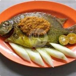 Photo's Laota Ikan Bakar