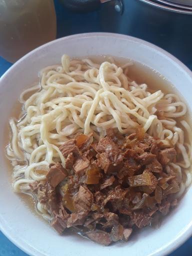 MIE AYAM DAN BAKSO BALOI PERSERO PAK SUJUD