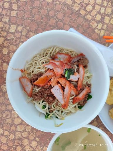 MIE PANGSIT HARUM