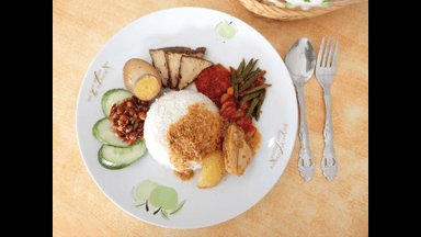 NASI AYAM MERAH