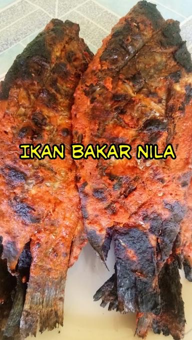 RM. IKAN KARANG BUK RINI/ WANDI