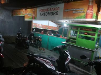 PONDOK BAKSO ARTOMORO