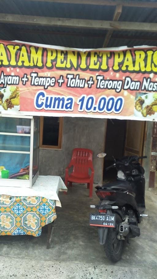 AYAM PENYET PARIS