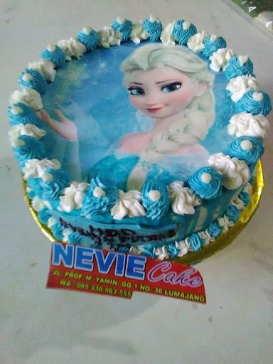 NEVIE CAKE