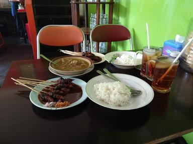 WARUNG SATE PAK TOHA