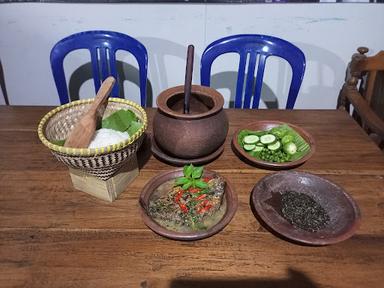 WARUNG MAKAN ORIN KANG EENK