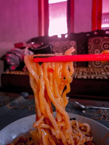 WARUNG MIE BANG KUMIS