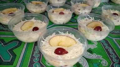 SALAD JONAH JHOVITA FRUIT BITUNG