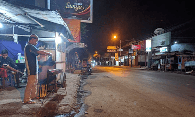 WARUNG SATE TONG SAMPAH