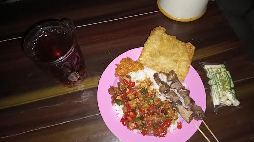 ANGKRINGAN NJERO KAMPOENG