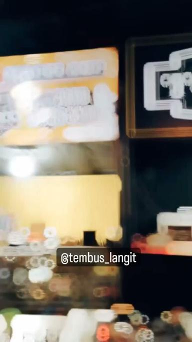 TEMBUS LANGIT (KEDAI & DIECAST)