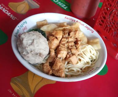 MIE AYAM PANGSIT BAKSO URAT PUTRA WONOGIRI