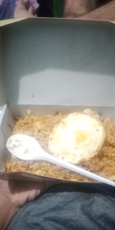 NASI GORENG 69