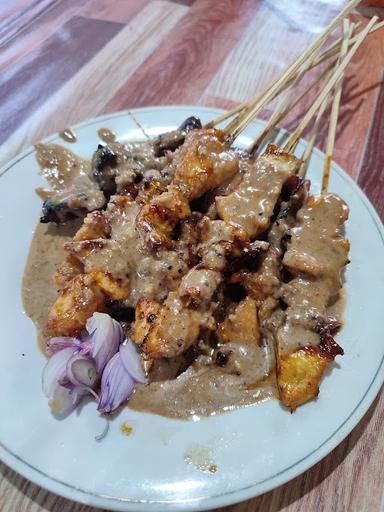 SATE AYAM PAK SIBIT