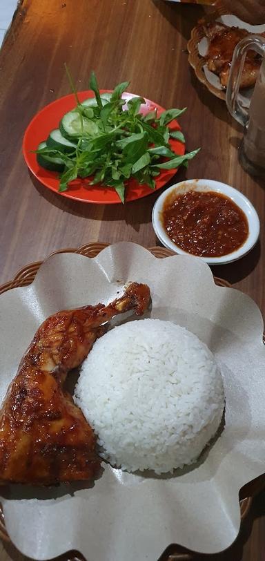 AYAM BAKAR JOE 'DAG