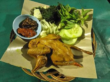 AYAM GORENG SRIWIJAYA