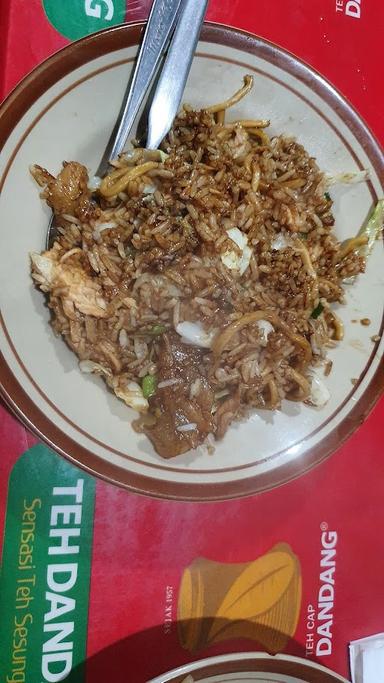 NASI GORENG PAK RI