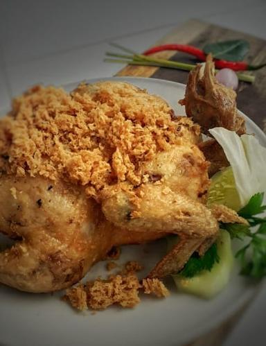 AYAM KREMES REMPAH DAPURE PAKDHE