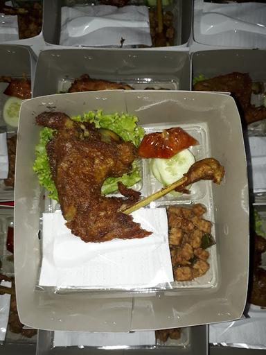 AYAM LUNAK BU ANI