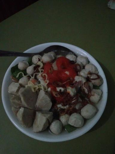 BAKSO KRIKIL PAK KATIM MAGELANG