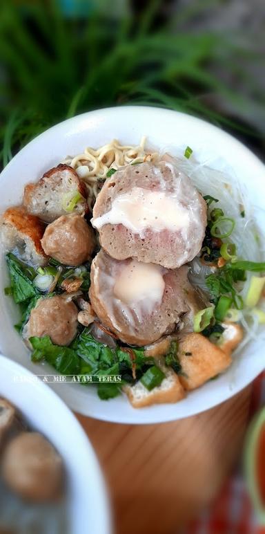 BAKSO & MIE AYAM TERAS