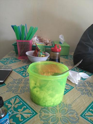 BAKSO PAK PARLAN KULINERAN