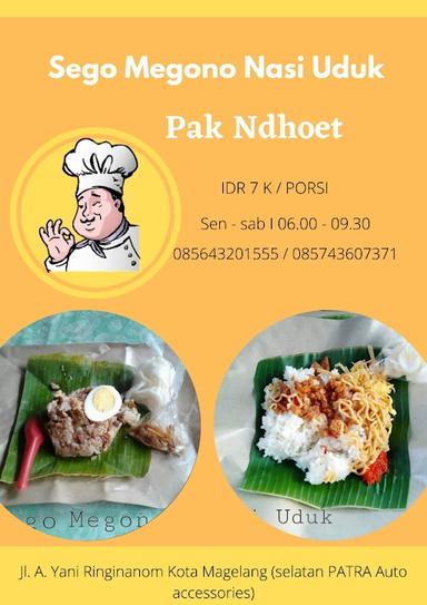 SEGO MEGONO NASI UDUK PAK NDHOET