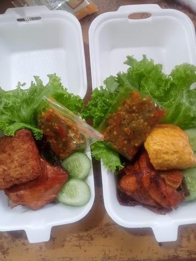 AYAM PENYET SAMBEL MERCON