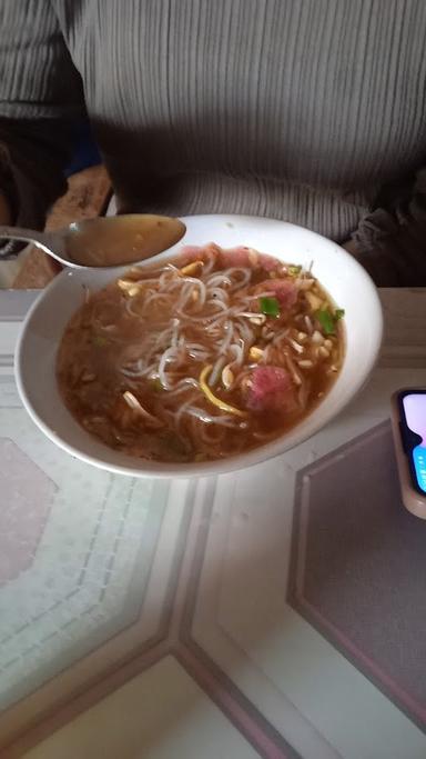 WARUNG SOTO BU DASKEM