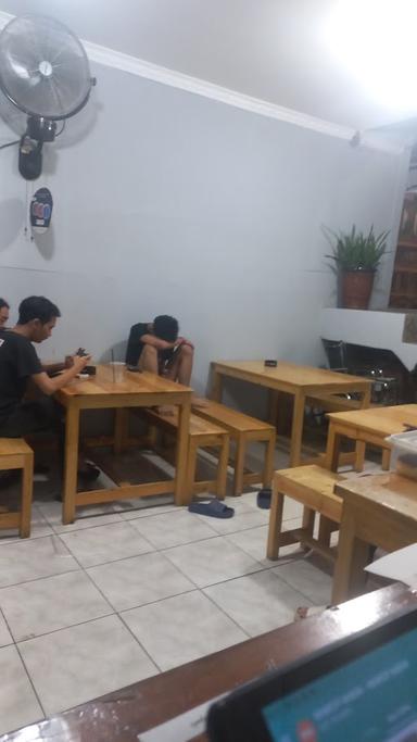 WARKOP MABAR