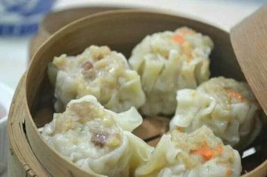 DIMSUM SAPOMIE TAMAN KULINER