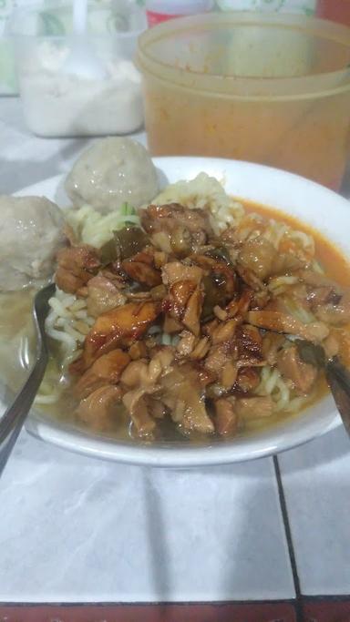 MIE AYAM BAKSO 48 BUDHE SAYANG