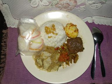 NASI UDUK NONI