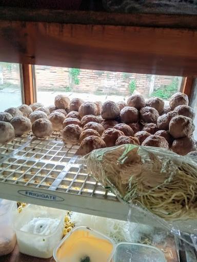 PONDOK BAKSO PAK DE BAGONG