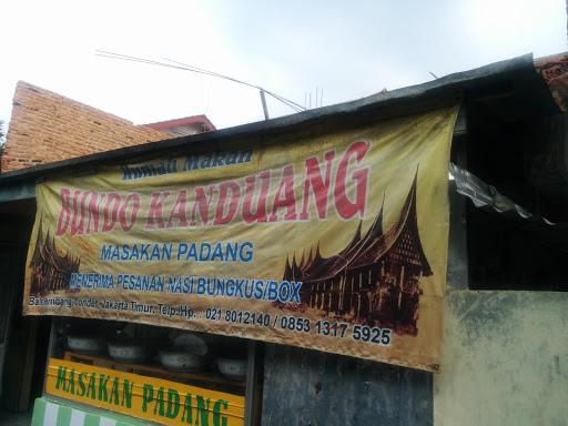 RUMAH MAKAN BUNDO KANDUANG