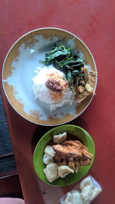 RUMAH MAKAN PADANG KAMI SAIYO