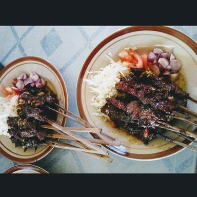 SATE KAMBING PUTRO MBAREP