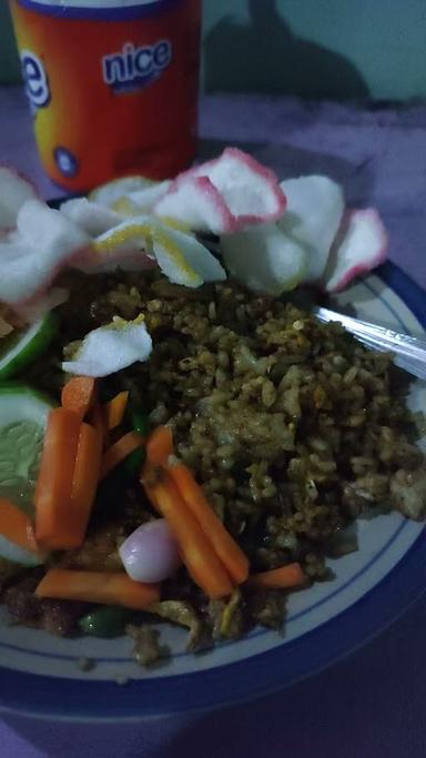 WARUNG NASI GORENG