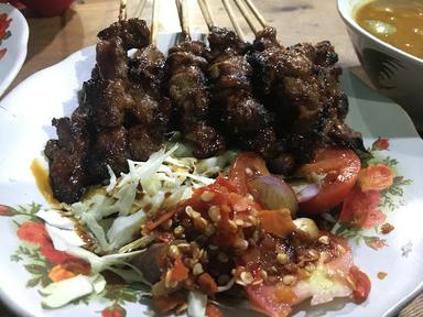 WARUNG SATE PAK MIN