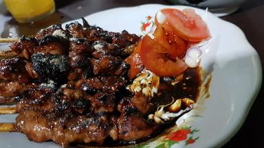 WARUNG SATE SOLO PAK MAN