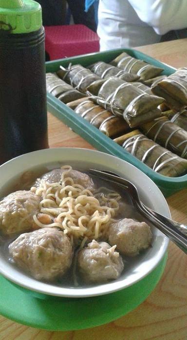 WARUNG BAKSO PETIR