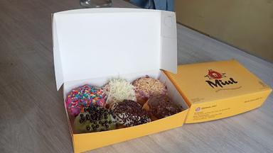 DONAT KENTANG PAWON MIUL BANGKA LL