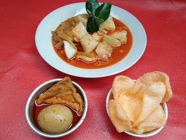 LONTONG SAYUR WONG PEMALANG