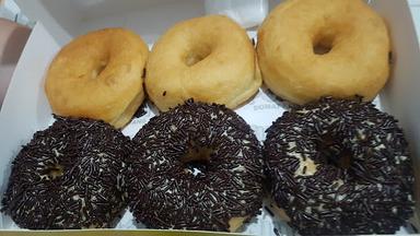 PONUT DONAT KENTANG - LIPPO MALL KEMANG