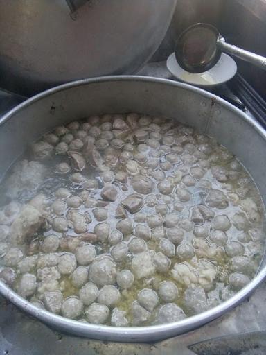 BAKSO AKBAR