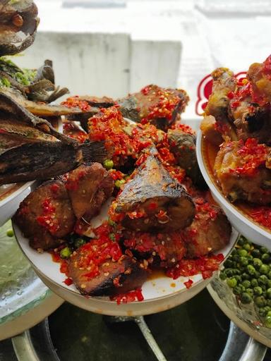 KADAI NASI ANGGUN