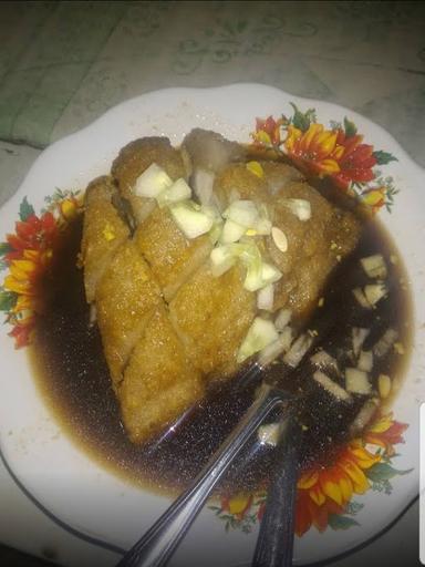 PEMPEK PALEMBANG NENEK PUPUT