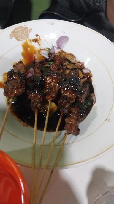 SATE AYAM MADURA CAK KADIR