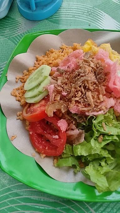 UWAK NASI GORENG DAN SOTO BUKITTINGGI